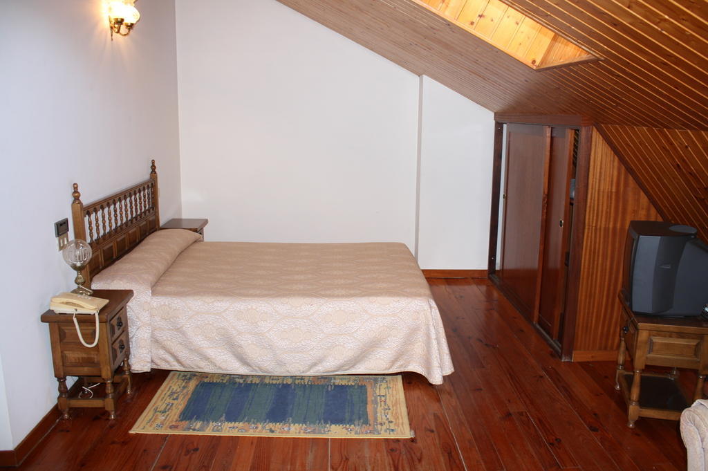 Hotel Cristaleiro ゴンドマール 部屋 写真