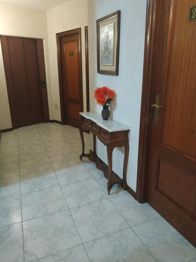 Hotel Cristaleiro ゴンドマール エクステリア 写真